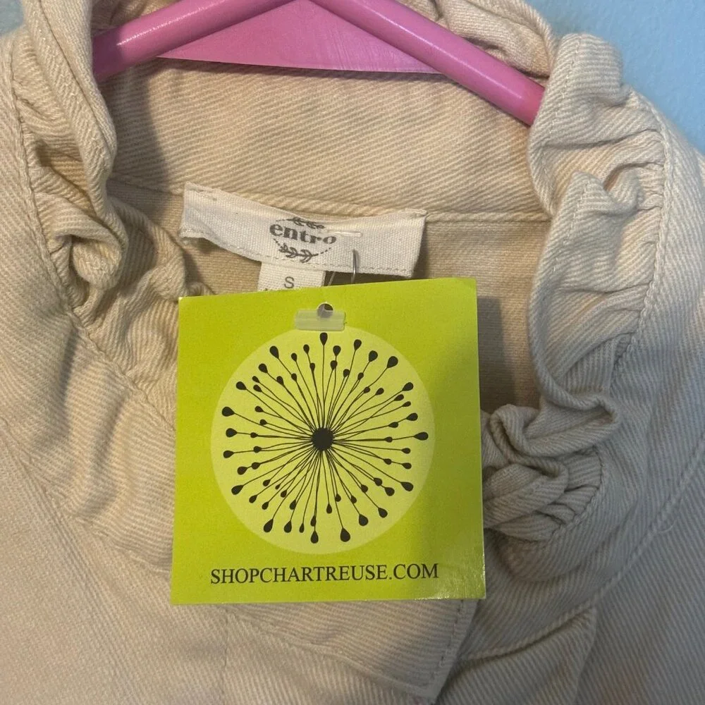 Entro NWT Women's Kimmi Ruffle Trim Utility Jacket - Cream Beige - Size Small - Picture 3 of 6